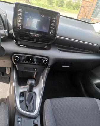 Toyota Yaris cena 54000 przebieg: 67000, rok produkcji 2022 z Skoczów małe 232